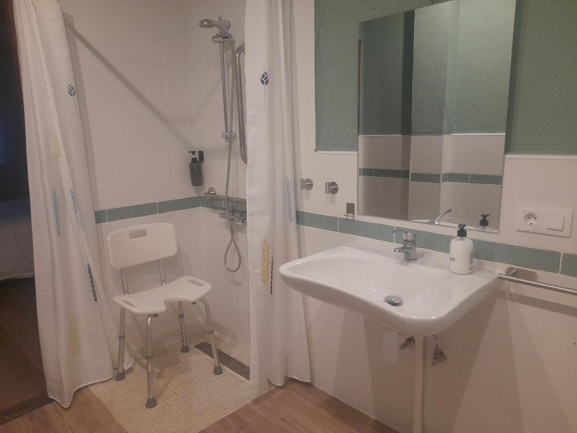 Hostal Entreolivos Бадахос Екстериор снимка