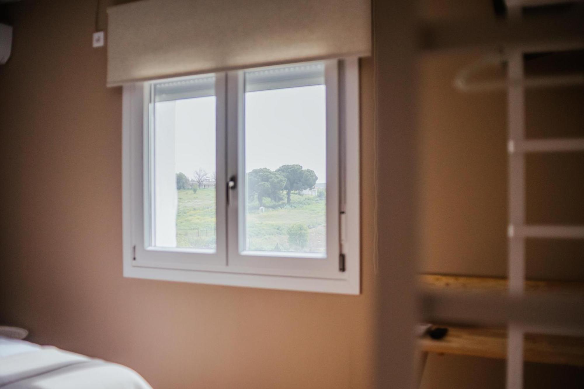 Hostal Entreolivos Бадахос Екстериор снимка